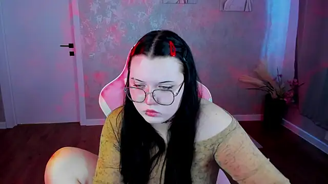 Kira G0ld online show from 04/03/26, 09:07