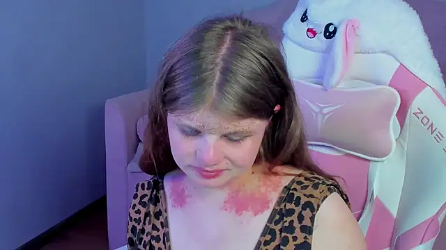 ChloeHalses online show from 05/05/26, 05:10