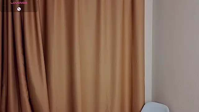 Snapshot of SupakuChan chatting on 02/13/26, 07:43 SupakuChan online show from 02/13/26, 07:43