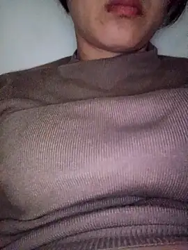 Snapshot of Anna-222 chatting on 02/20/26, 07:21 Anna-222 online show from 02/20/26, 07:21