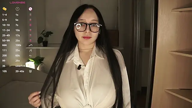 HannaHayles online show from 03/01/26, 07:05