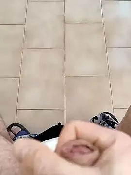 Snapshot of pericolo90 chatting on 02/25/26, 07:07 pericolo90 online show from 02/25/26, 07:07