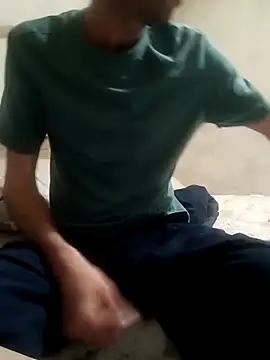 Snapshot of Lamich chatting on 04/04/26, 09:23 Lamich online show from 04/04/26, 09:23