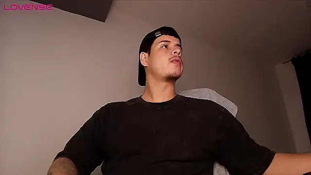 Snapshot of BjornSteel chatting on 02/04/26, 08:09 BjornSteel online show from 02/04/26, 08:09