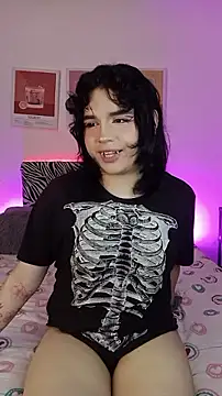 Snapshot of Daniellesins1 chatting on 03/01/26, 05:42 Daniellesins1 online show from 03/01/26, 05:42