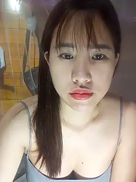 Snapshot of Yui-Ch1682 chatting on 02/23/26, 03:48 Yui-Ch1682 online show from 02/23/26, 03:48