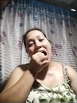 May Bombs online show from 02/15/26, 08:13