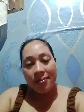 May Bombs online show from 04/04/26, 12:31