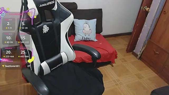 MeliisaRobers online show from 05/18/26, 04:07