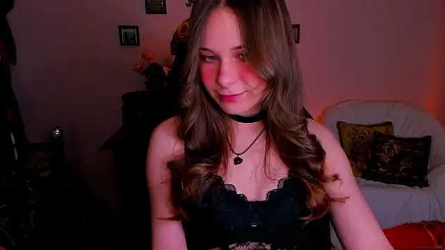 Snapshot of LanaLovely chatting on 04/29/26, 06:39 LanaLovely online show from 04/29/26, 06:39