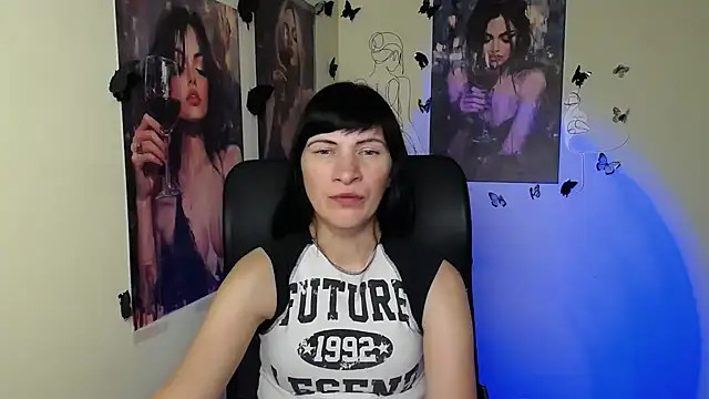 Snapshot of Rosalinda_ro chatting on 05/21/26, 05:03 Rosalinda ro online show from 05/21/26, 05:03