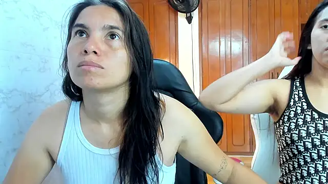 Emily and Soffy online show from 02/25/26, 12:15