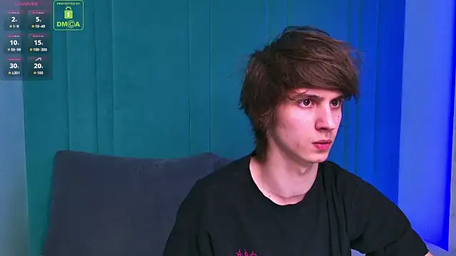 Snapshot of HoogWilder chatting on 03/03/26, 08:15 HoogWilder online show from 03/03/26, 08:15