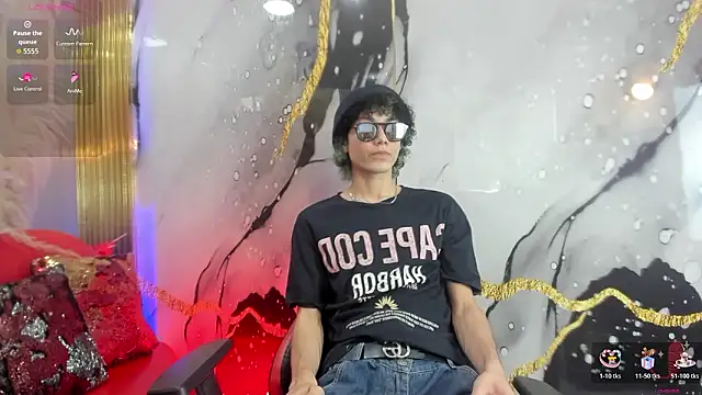 Snapshot of thanier_18 chatting on 03/01/26, 07:05 thanier 18 online show from 03/01/26, 07:05