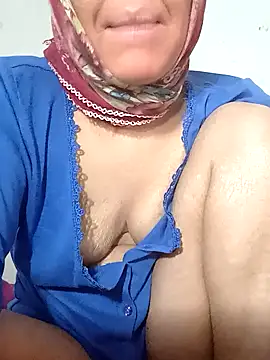 Snapshot of turbanlim07 chatting on 02/04/26, 05:08 turbanlim07 online show from 02/04/26, 05:08