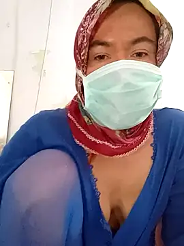 Snapshot of turbanlim07 chatting on 03/04/26, 10:43 turbanlim07 online show from 03/04/26, 10:43