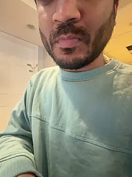 DaggerTie online show from 02/17/26, 02:13