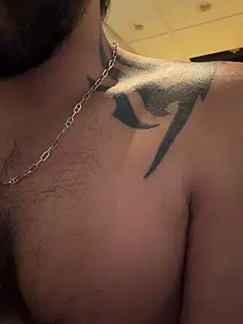 DaggerTie online show from 03/25/26, 02:01