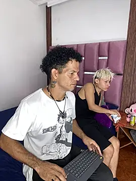 Snapshot of MaxyRyan chatting on 02/26/26, 12:59 MaxyRyan online show from 02/26/26, 12:59