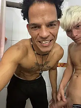 Snapshot of MaxyRyan chatting on 03/04/26, 05:24 MaxyRyan online show from 03/04/26, 05:24