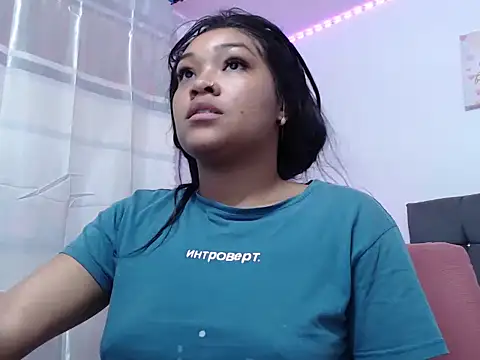 latin riahnna jp online show from 02/09/26, 03:43