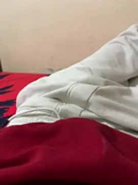 Snapshot of X7med chatting on 02/15/26, 12:29 X7med online show from 02/15/26, 12:29