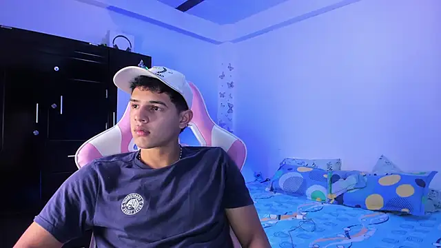 Snapshot of Adrian_Prime_ chatting on 02/21/26, 06:53 Adrian Prime online show from 02/21/26, 06:53