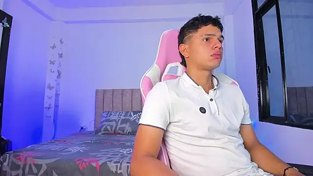 Snapshot of Adrian_Prime_ chatting on 03/03/26, 07:09 Adrian Prime online show from 03/03/26, 07:09