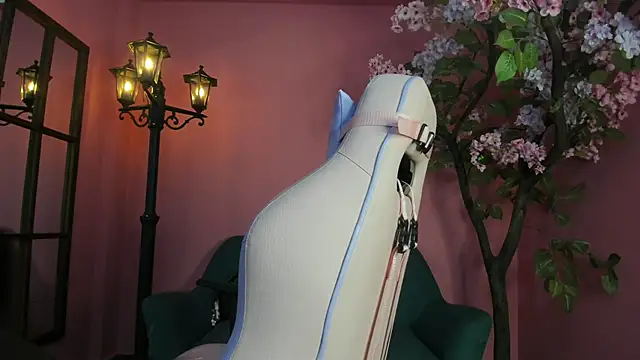 Snapshot of TSExoticFuck chatting on 02/05/26, 07:29 TSExoticFuck online show from 02/05/26, 07:29