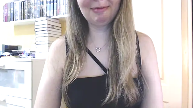 Tasiya online show from 02/23/26, 08:06