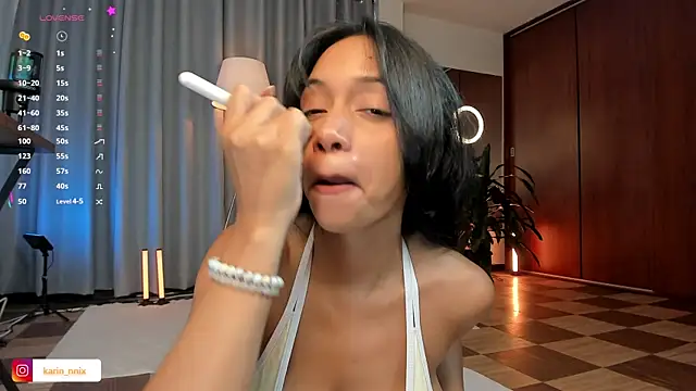 karinnixx online show from 07/18/26, 07:39