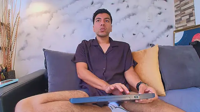 Max Hornye online show from 04/02/26, 12:58