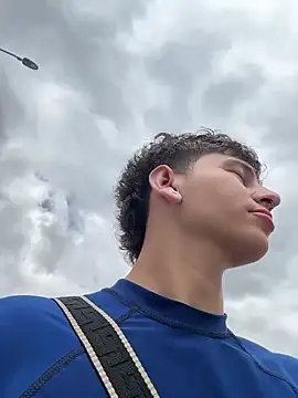 ARON LUXX online show from 04/12/26, 03:06