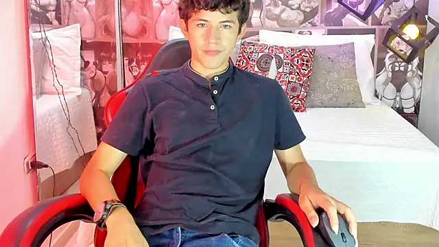 Snapshot of Christian_Foxx chatting on 03/03/26, 01:50 Christian Foxx online show from 03/03/26, 01:50