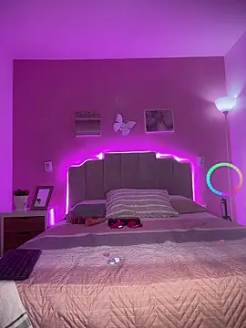 SofiaSiren online show from 03/19/26, 02:04