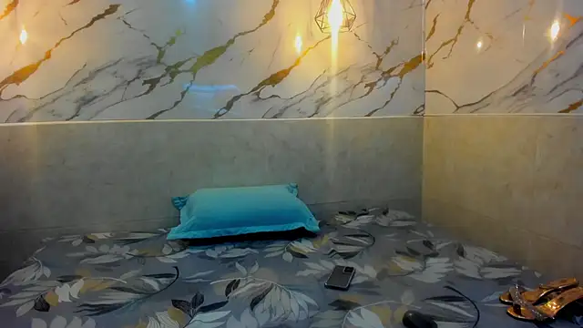 Snapshot of _Nadiiaa chatting on 02/05/26, 11:48 Nadiiaa online show from 02/05/26, 11:48