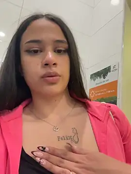 Snapshot of BabyKathy chatting on 02/19/26, 07:10 BabyKathy online show from 02/19/26, 07:10