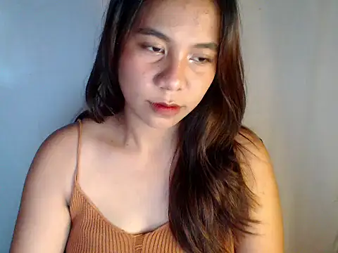 Snapshot of KristinaValerie22 chatting on 03/03/26, 03:40 KristinaValerie22 online show from 03/03/26, 03:40