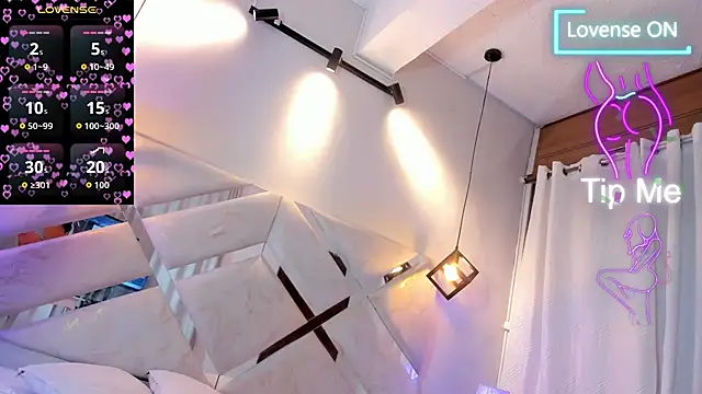 Wildkiitty online show from 03/17/26, 09:40