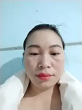 Snapshot of cong1122 chatting on 02/08/26, 09:40 cong1122 online show from 02/08/26, 09:40