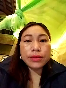 Snapshot of cong1122 chatting on 02/14/26, 09:44 cong1122 online show from 02/14/26, 09:44