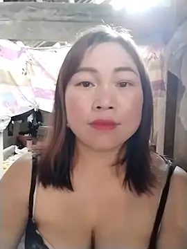 Snapshot of cong1122 chatting on 02/17/26, 04:09 cong1122 online show from 02/17/26, 04:09