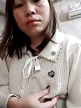 Snapshot of cong1122 chatting on 03/01/26, 12:56 cong1122 online show from 03/01/26, 12:56