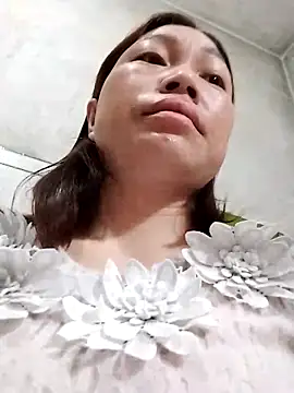 Snapshot of cong1122 chatting on 03/03/26, 11:21 cong1122 online show from 03/03/26, 11:21