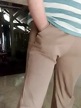 Snapshot of bongtuyet11 chatting on 02/07/26, 08:07 bongtuyet11 online show from 02/07/26, 08:07