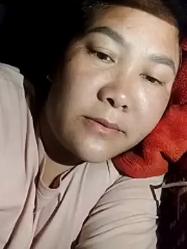 Snapshot of bongtuyet11 chatting on 02/23/26, 10:29 bongtuyet11 online show from 02/23/26, 10:29