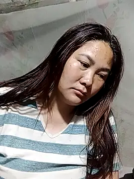 Snapshot of bongtuyet11 chatting on 03/03/26, 11:43 bongtuyet11 online show from 03/03/26, 11:43