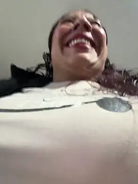 Snapshot of Ximena_firee chatting on 02/20/26, 11:22 Ximena firee online show from 02/20/26, 11:22