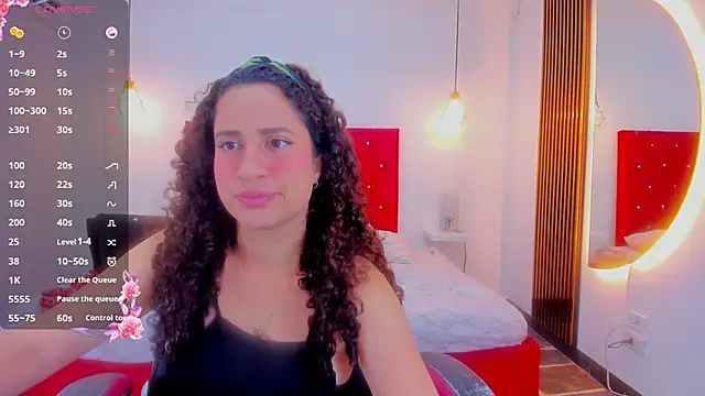 Snapshot of NoaMalak7 chatting on 02/13/26, 08:05 NoaMalak7 online show from 02/13/26, 08:05