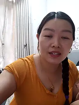 Snapshot of Jennie_dogy chatting on 05/10/26, 02:50 Jennie dogy online show from 05/10/26, 02:50